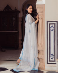 Vista White Embroidered Doria Suit Set