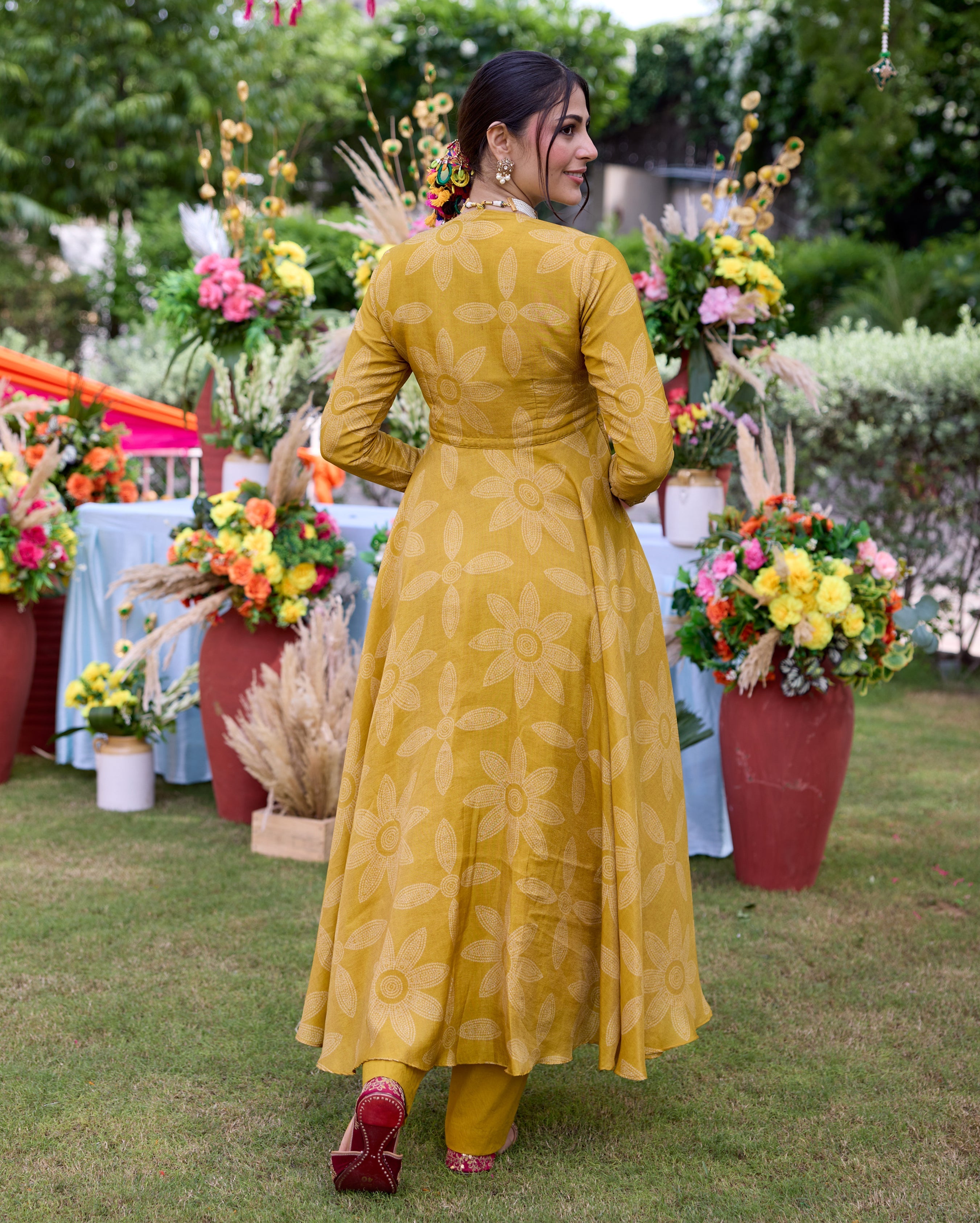 Teela Mustard Bandhani Chanderi Suit Set